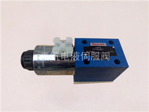 力士樂方向閥4WE 10 D33-CG24N9K4